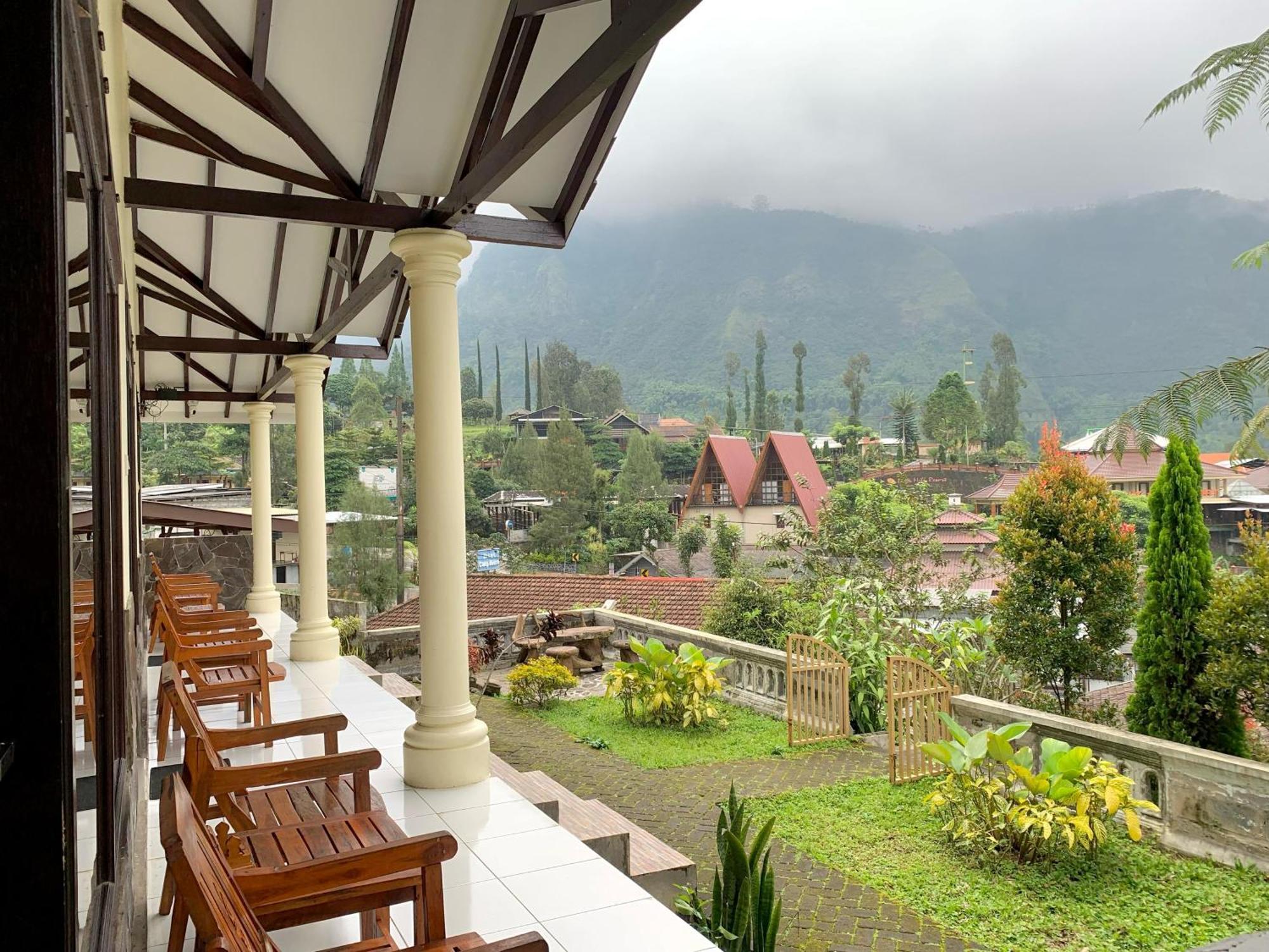 Appartamento Gubuk Ndeso Bromo Esterno foto